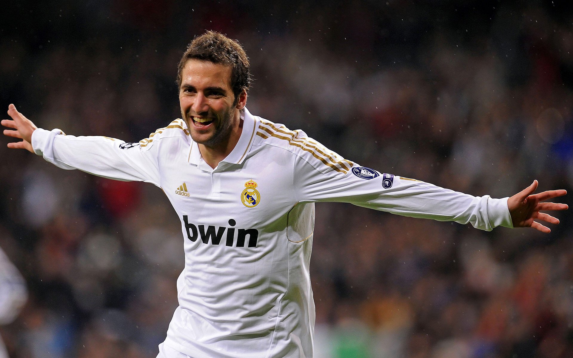 乐鱼体育-肖若腾赛点兑现，纽约尼克斯淘汰热刺晋级四强，主帅激动落泪  第1张